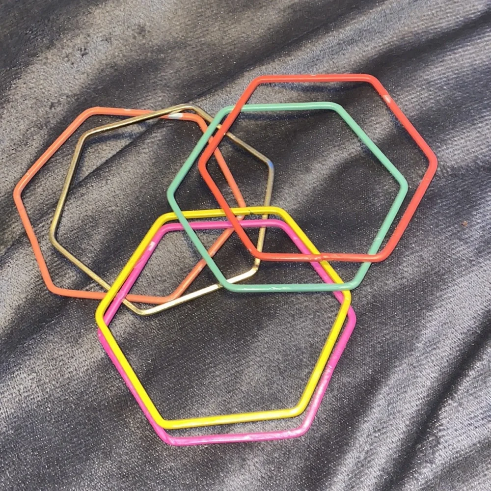 🪼Colorful bracelets! - Picture 2 of 4